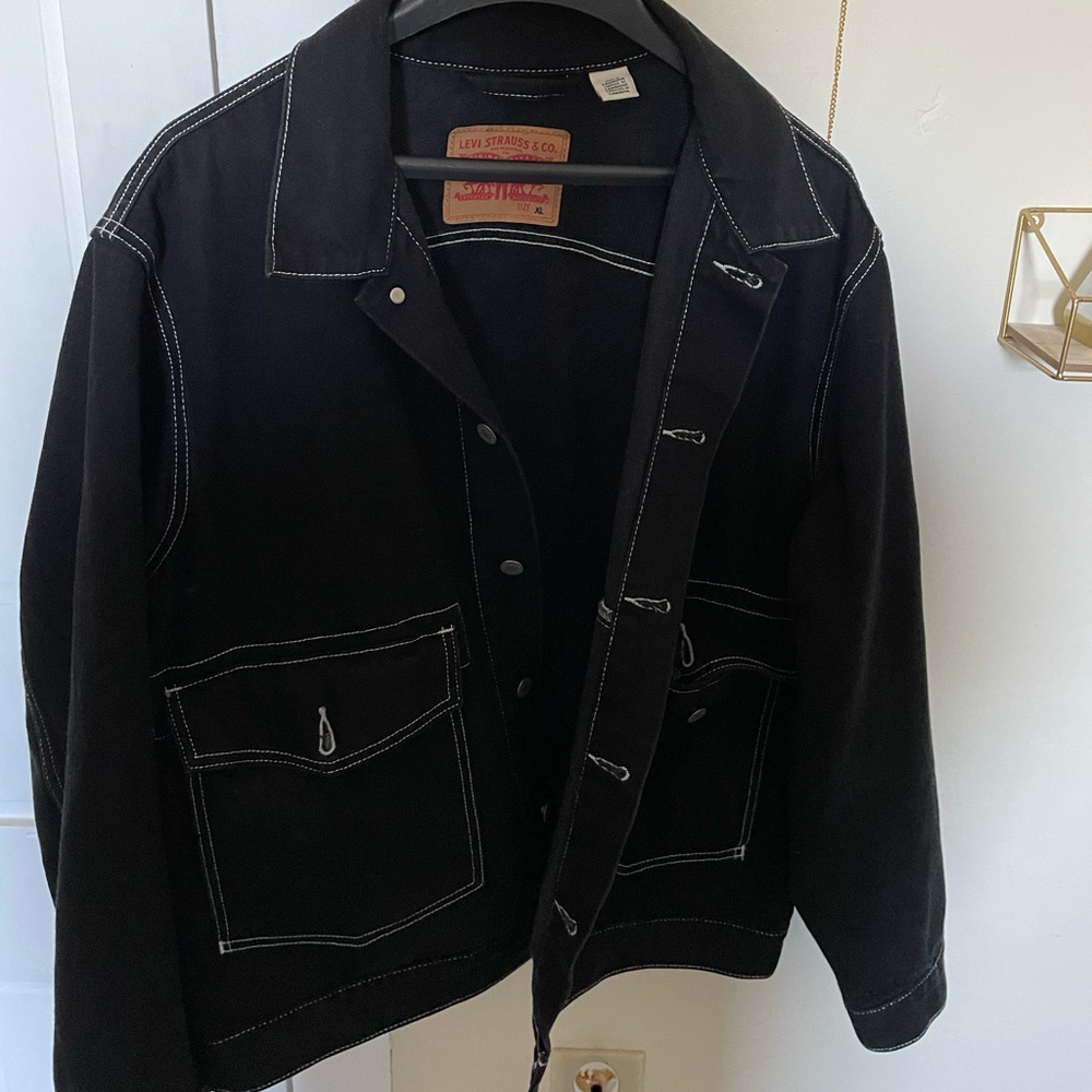 Oversized Levi’s Jean jacket